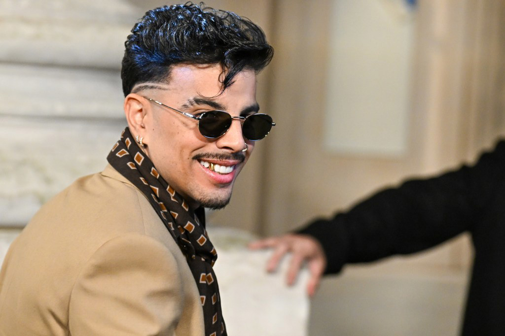 rauw alejandro height